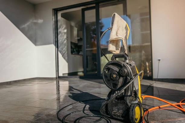 Best House Exterior Washing  in Country Clu, FL